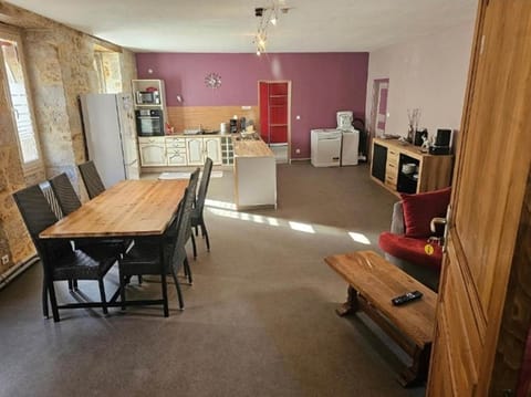 Gite 1 à 6 personnes pièce de vie