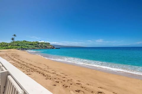 View of Kaanapali Beach from Maui Eldorado private cabana.