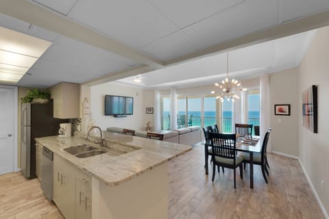 Spectacular 2-bedroom penthouse condo in Tower 3 adjacent to Lagoon Pool!
