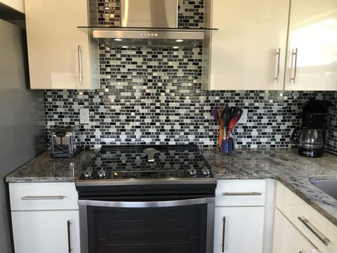 Cooking & baking center