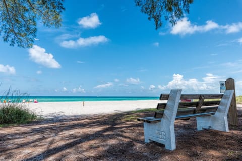 Blue Turtle Cottage Anna Maria Island Beach Access