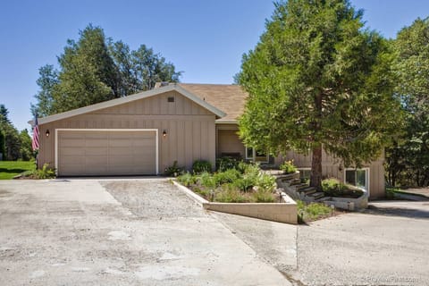 Palomar Vista Lodge - Spacious luxury living at 5,400 ft. elevation. Wonderful!