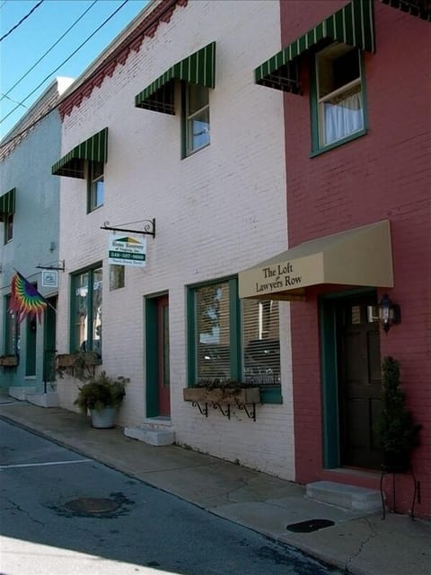 Bedford Virginia's Historic Lawyers Row