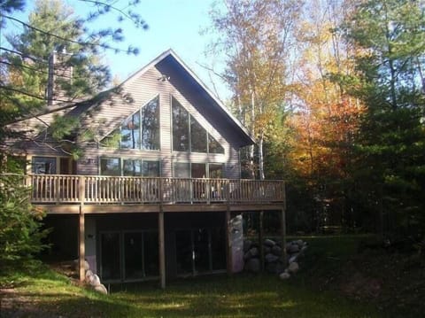 Victoria's Secret Hideaway in the Fall