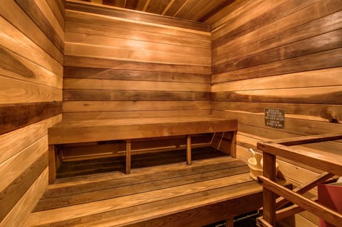 Condo, 3 Bedrooms | Sauna