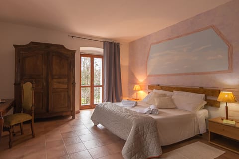 Bed sheets, wheelchair access