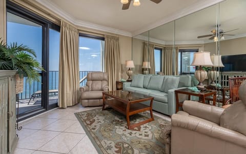 Phoenix VI 61509, Orange Beach, Alabama, beach front, 2 bedroom condominium on the top 15th floor