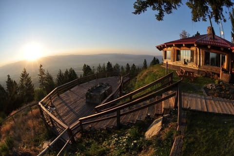 Dawn at Downing Mountain Lodge