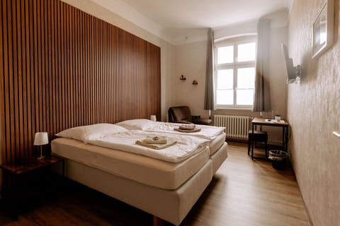 Double or Twin Room, Private Bathroom