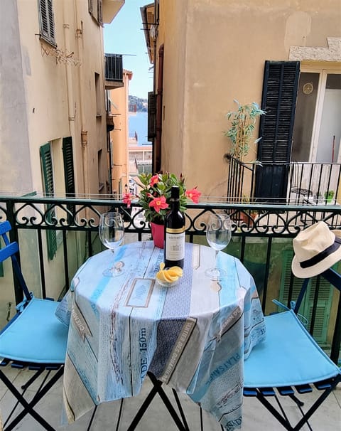 Live like a local....