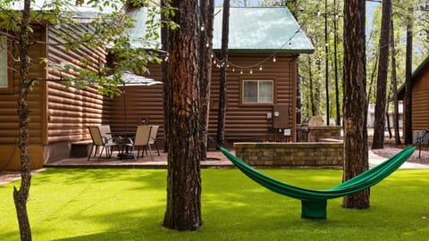 Come relax in this mountain oasis.
