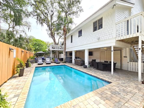 58 Dune Lane in North Forest Beach