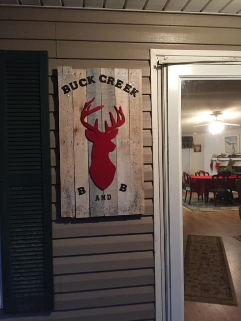 Buck Creek B and B a spacious home