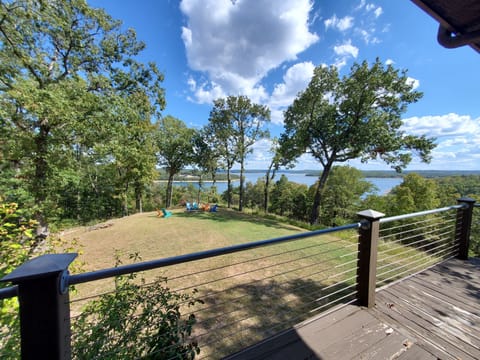 Incredible Lakeview and Spacious Yard with Firepit!