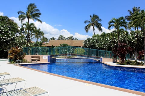 Biggest uncrowded pool in Kihei area!
Shuffleboard courts and showers