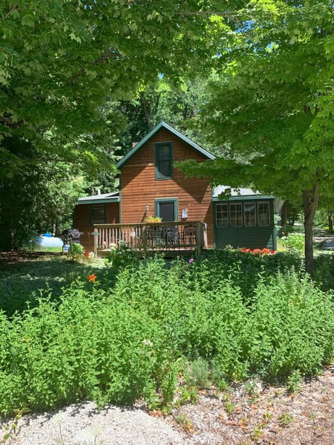 Garden Cottage 
