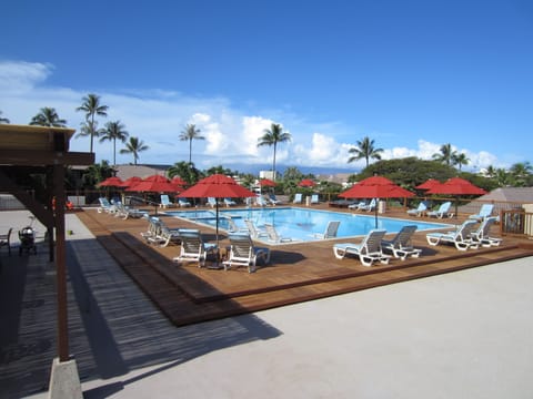 Vacation in Style  at the Maui Eldorado Resort in the heart of Kaanapali Beach Apartment in Kaanapali