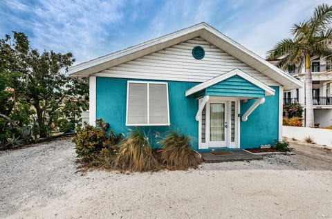 2-web-or-mls-Front20Exterior201-3