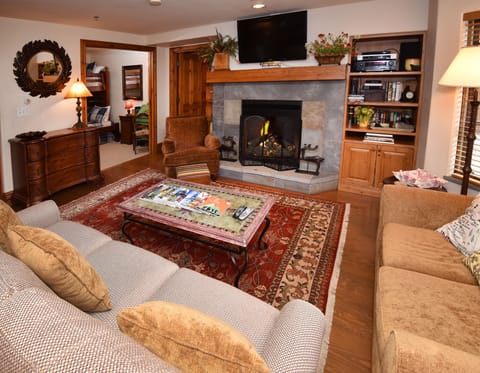 Condo has Den (w/bunk bed) sleeps 6.  Den has a sliding pocket door that closes.