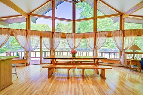 Enjoy a group meal with beautiful vaulted windows for maximum light