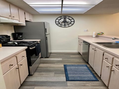 36578D00-794A-4A17-8EB3-9ABE604D58C6