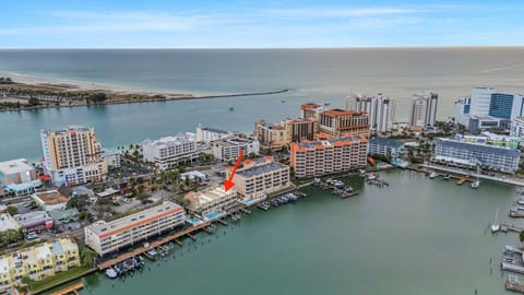 SUNNY ORANGE STAYS presents… 620 Bayway Unit 1