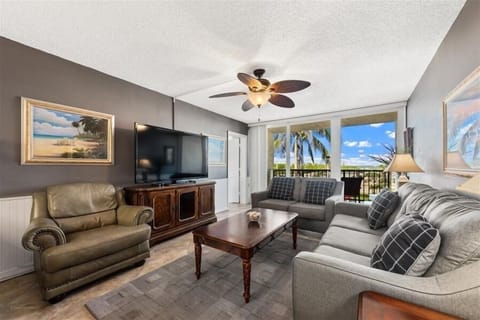 413 Living Room