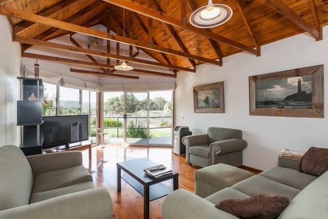 Beautiful outlook over the river opposite