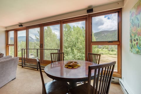 Bonus table for 6 with panoramic view for games, kids or sunny morning coffee. 
