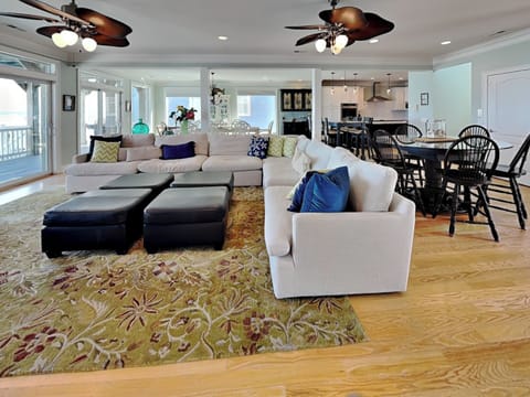 Spacious and Welcoming Layout