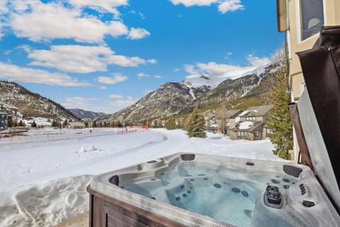 Oversized Hot Tub with View of Mountains, Tubing Hill (and Summer Golf Course)