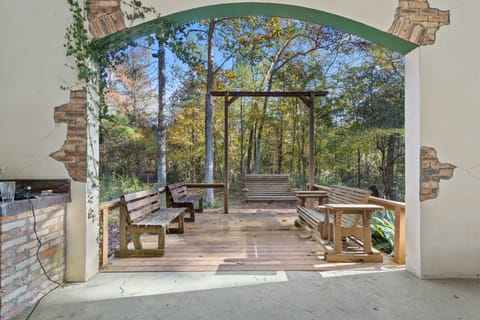 One of the many outdoor seating areas
