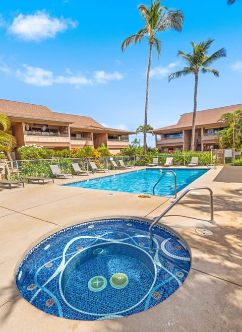 Take a dip in the sparkling blue waters of the complex swimming pool or lounge poolside while getting lost in your favorite magazine or novel.
