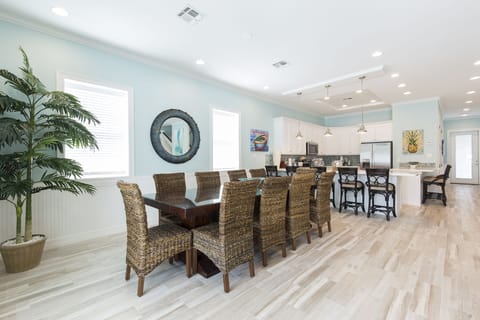 Large dining table great for family dinners!