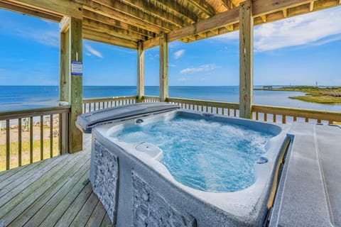 Surf or Sound Realty - 796 - Sail On - Hot Tub -1