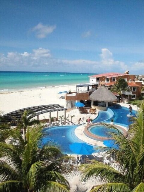 Would you like for this to be your view every day? while on vacation? 