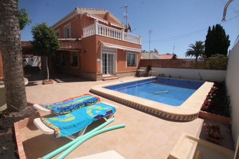 Private pool