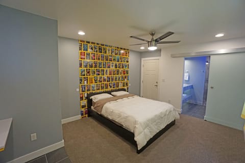  The head board is from actual cover of National Geographic magazine.