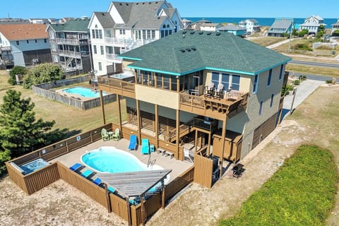 Back Aerial of Sea Song II