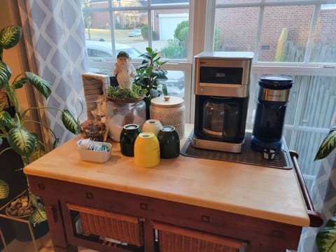 Coffee Station, K Cups and Brewed