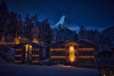 Front of property - evening/night