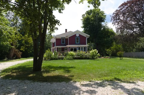 GIANT field / rear house photo