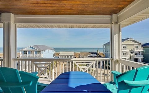3rd floor deck, ocean view