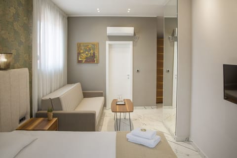 Standard Double or Twin Room | Down comforters, minibar, desk, laptop workspace