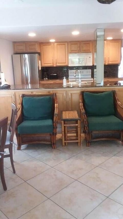 View from family room lanai back towards kitchen.