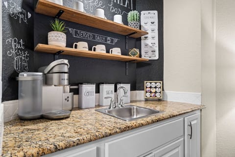 Coffee bar with Keurig style coffee maker
