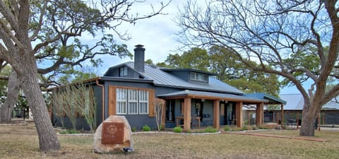 Bergheim Ranch- Front