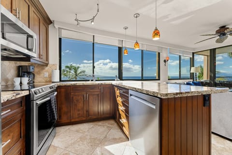 Stainless 'whisper quiet' dishwasher.