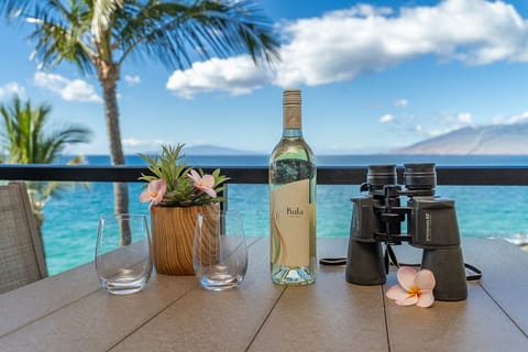 Premium 2 bed/2 bath unit just 50' to the ocean!