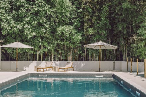 Seasonal outdoor pool, pool umbrellas, sun loungers